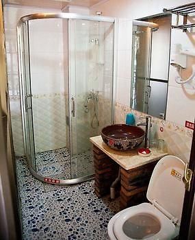 Fenghuang Lifetime True Love Hotel מראה חיצוני תמונה