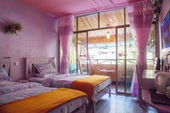 Fenghuang Lifetime True Love Hotel מראה חיצוני תמונה