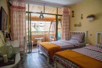 Fenghuang Lifetime True Love Hotel מראה חיצוני תמונה